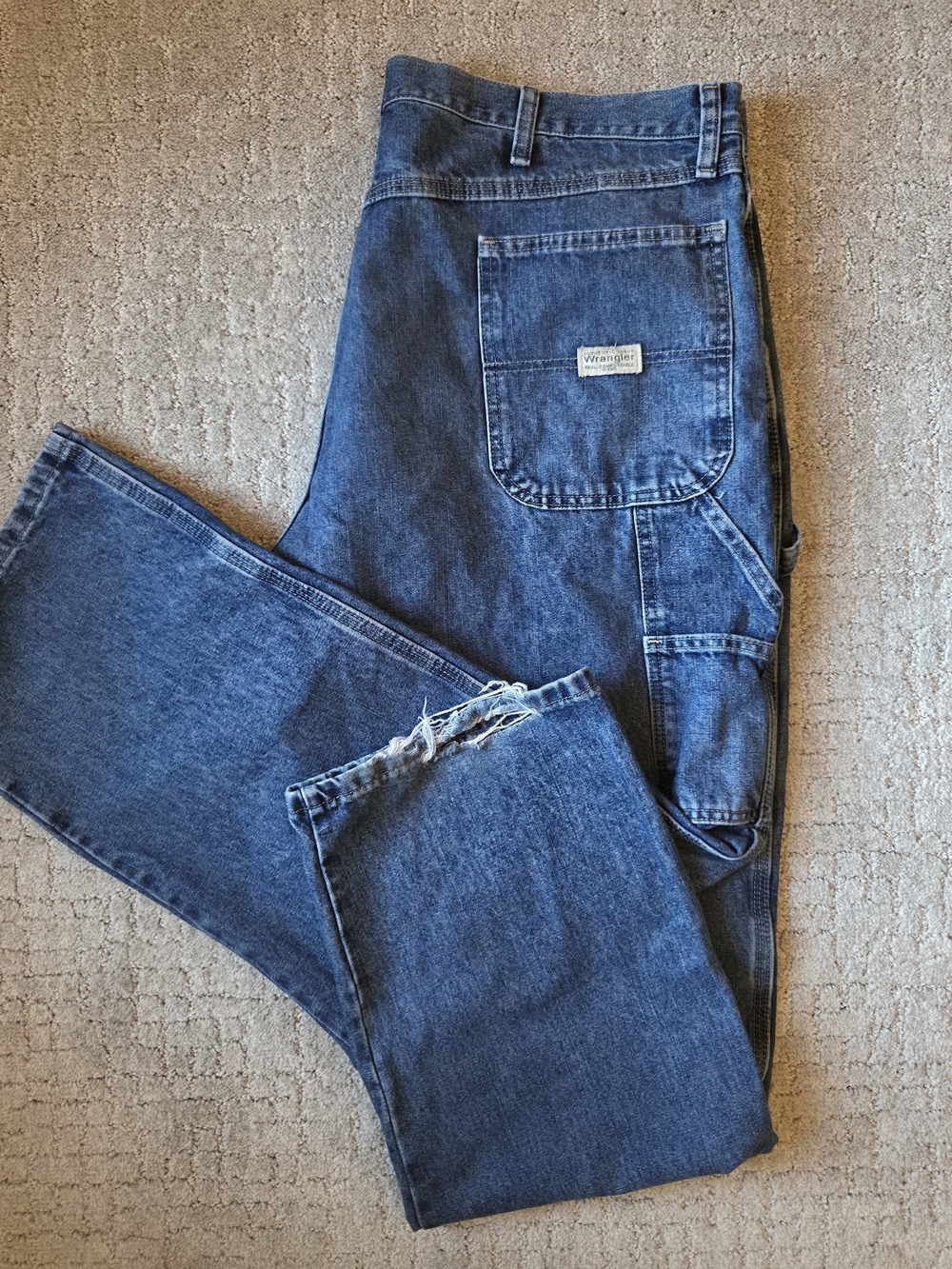 Wrangler Loose Fit Carpenter Denim Jeans | Distressed Workwear 42x32